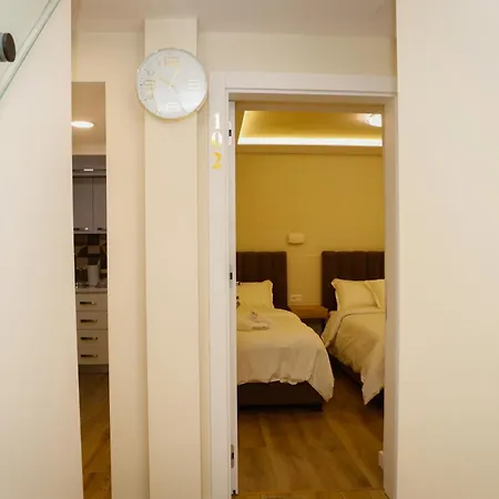 Hotel Petite Maison Hermes Tirana