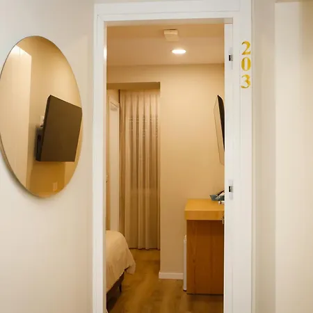 Hotel Petite Maison Hermes Tirana