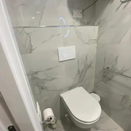 Petite Maison Hermes Tirana