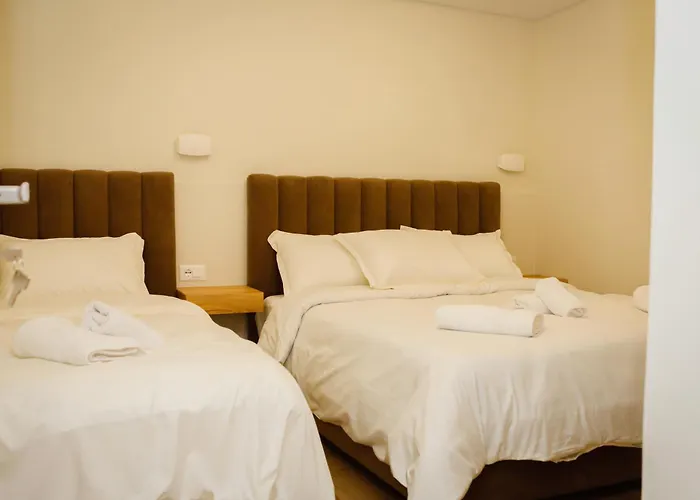 Petite Maison Hermes Center Tirana