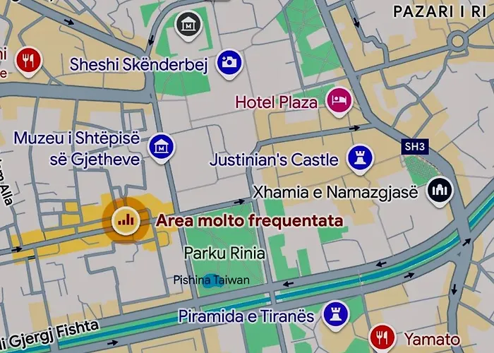 Hotel Petite Maison Hermes Center 3*