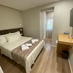 Petite Maison Hermes Center Tirana
