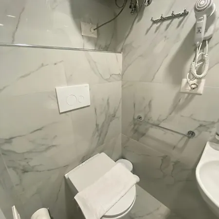 Petite Maison Hermes Center Hotel Tirana