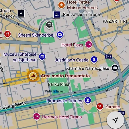 Hotel Petite Maison Hermes Center 3*