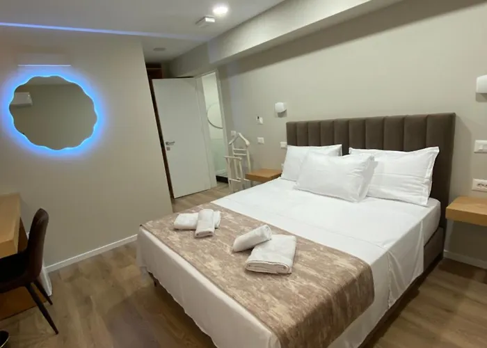 فندق Petite Maison Hermes Center